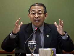 KY : Dugaan Suap PK Misbakhun laporan dari masyarakat